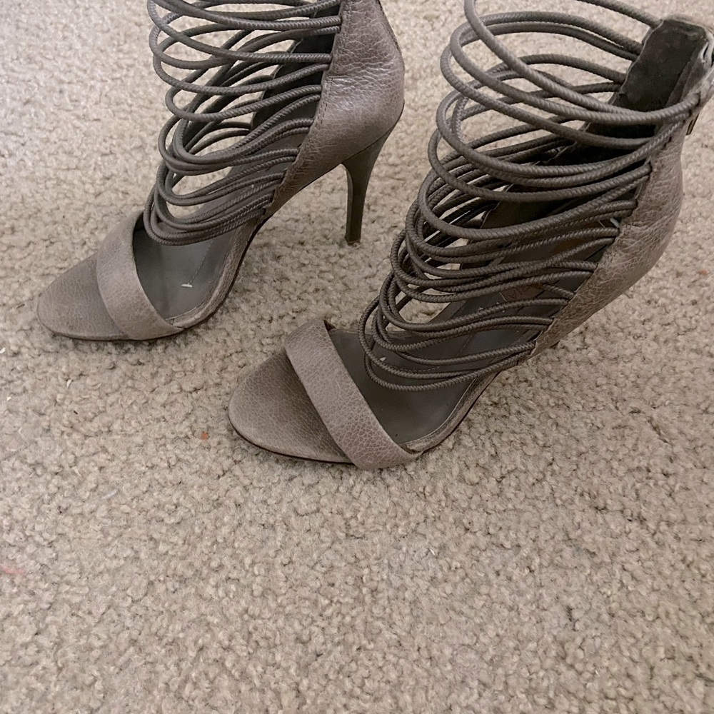 BCBG